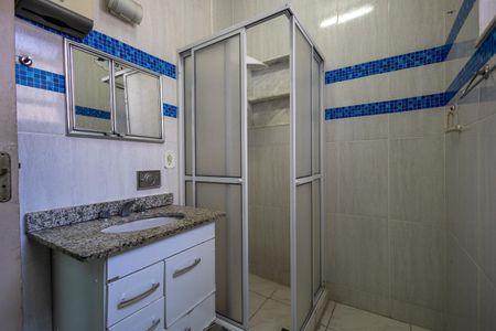Apartamento à venda com 57m², 3 quartos e sem vagaBanheiro