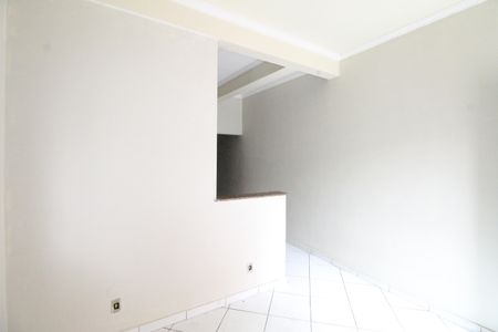 Casa para alugar com 70m², 2 quartos e 1 vagaSala