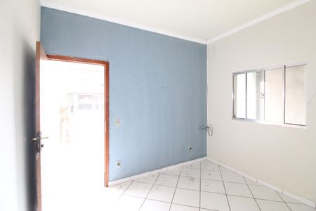 Casa para alugar com 70m², 2 quartos e 1 vagaSala