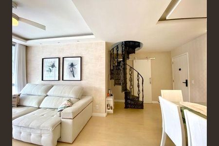 Apartamento à venda com 4 quartos, 189m² em Icaraí, Niterói