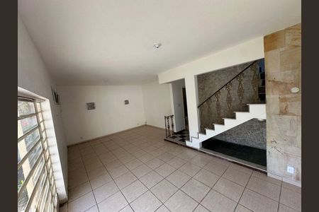 Casa à venda com 3 quartos, 180m² em São Francisco, Niterói
