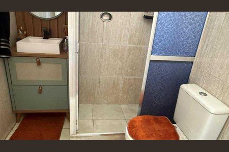 Casa à venda com 214m², 3 quartos e 1 vaga