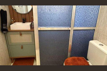 Casa à venda com 214m², 3 quartos e 1 vaga