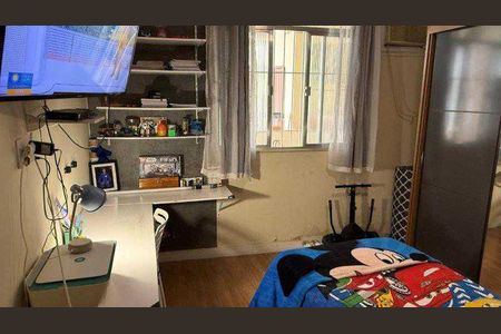 Casa à venda com 214m², 3 quartos e 1 vaga