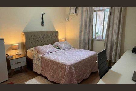 Casa à venda com 214m², 3 quartos e 1 vaga