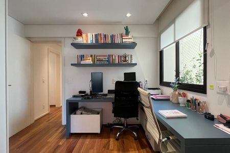 Apartamento à venda com 265m², 4 quartos e 3 vagas