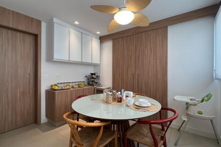 Apartamento à venda com 265m², 4 quartos e 3 vagas