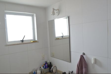 Casa à venda com 90m², 2 quartos e 1 vagaBanheiro da Suíte 2