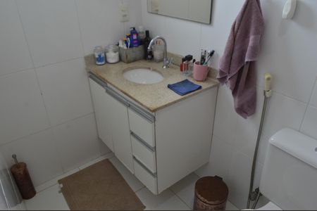 Casa à venda com 90m², 2 quartos e 1 vagaBanheiro da Suíte 2