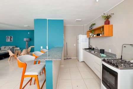 Apartamento à venda com 35m², 2 quartos e 1 vaga Apartamento à venda com 35m², 2 quartos e 1 vagaÁrea comum - Salão de festas