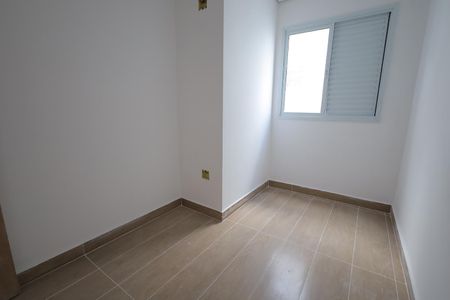 Casa de condomínio à venda com 129m², 3 quartos e 2 vagasQuarto 2