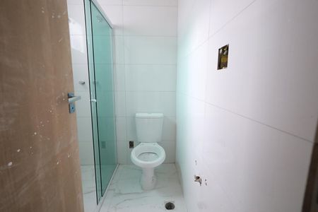 Casa de condomínio à venda com 129m², 3 quartos e 2 vagasBanheiro 2