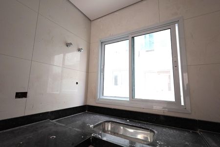 Casa de condomínio à venda com 129m², 3 quartos e 2 vagasCozinha