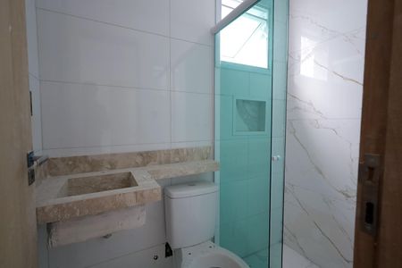 Casa de condomínio à venda com 129m², 3 quartos e 2 vagasBanheiro Suíte