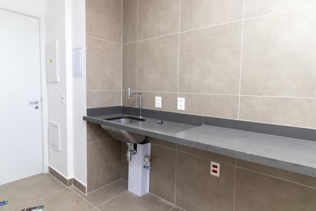 Apartamento à venda com 198m², 4 quartos e 3 vagas Apartamento à venda com 198m², 4 quartos e 3 vagasÁrea de Serviço