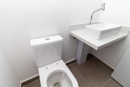 Apartamento à venda com 198m², 4 quartos e 3 vagas Apartamento à venda com 198m², 4 quartos e 3 vagasLavabo