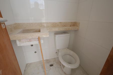 Casa de condomínio à venda com 117m², 2 quartos e 2 vagasCobertura - Banheiro