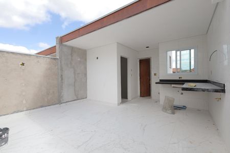 Casa de condomínio à venda com 117m², 2 quartos e 2 vagasCobertura 