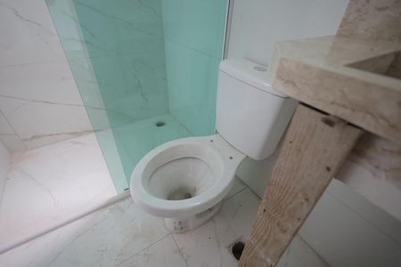 Casa de condomínio à venda com 117m², 2 quartos e 2 vagasBanheiro da Suíte 2