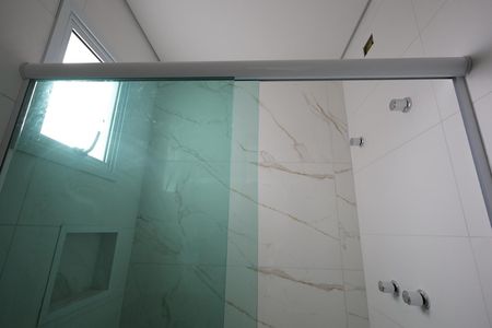 Casa de condomínio à venda com 117m², 2 quartos e 2 vagasBanheiro da Suíte 2