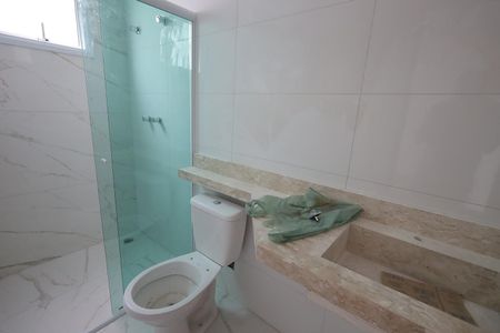 Banheiro da Suíte 1 de casa de condomínio à venda com 2 quartos, 117m² em Vila Metalúrgica, Santo André