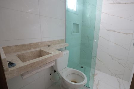 Casa de condomínio à venda com 117m², 2 quartos e 2 vagasBanheiro da Suíte 2