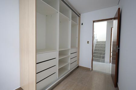 Casa de condomínio à venda com 117m², 3 quartos e 2 vagasQuarto 1