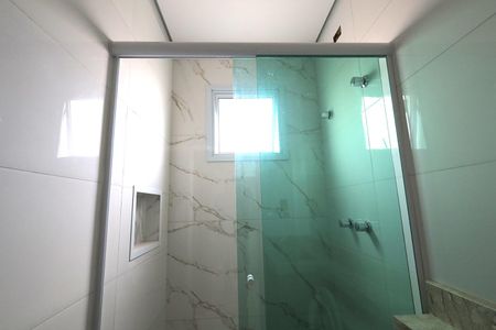 Casa de condomínio à venda com 117m², 3 quartos e 2 vagasBanheiro Social 2