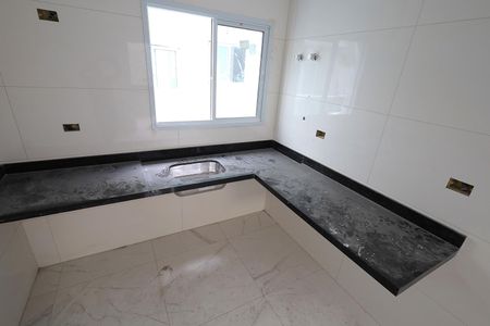 Casa de condomínio à venda com 117m², 3 quartos e 2 vagasCozinha