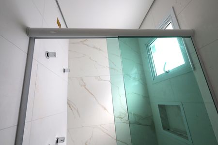 Casa de condomínio à venda com 117m², 3 quartos e 2 vagasBanheiro Suíte