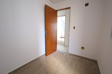 Casa de condomínio à venda com 117m², 3 quartos e 2 vagasQuarto 2