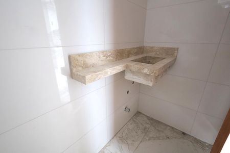 Casa de condomínio à venda com 117m², 3 quartos e 2 vagasBanheiro Cobertura / Área Gourmet