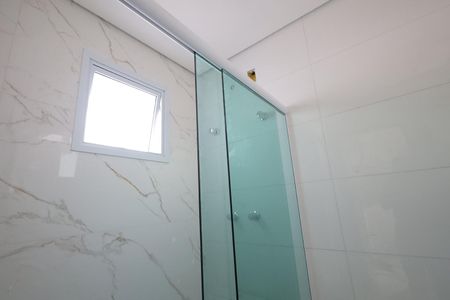 Casa de condomínio à venda com 117m², 3 quartos e 2 vagasBanheiro 2