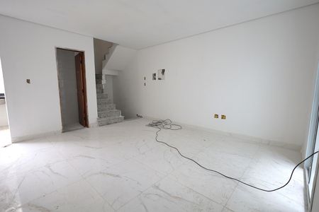 Casa de condomínio à venda com 117m², 2 quartos e 2 vagasSala/Cozinha