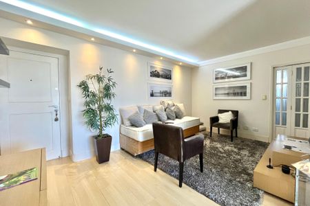 Sala de apartamento à venda com 3 quartos, 82m² em Vila Mascote, São Paulo