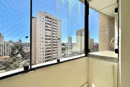 Apartamento à venda com 82m², 3 quartos e 2 vagas Apartamento à venda com 82m², 3 quartos e 2 vagasVaranda da Suíte