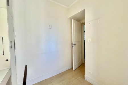 Apartamento à venda com 82m², 3 quartos e 2 vagas Apartamento à venda com 82m², 3 quartos e 2 vagasQuarto 2