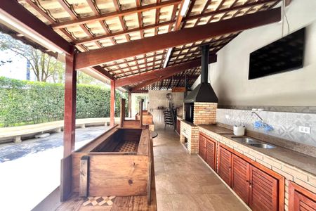 Apartamento à venda com 82m², 3 quartos e 2 vagas Apartamento à venda com 82m², 3 quartos e 2 vagasÁrea comum - Churrasqueira