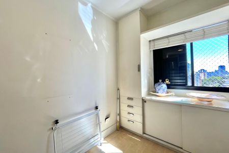 Apartamento à venda com 82m², 3 quartos e 2 vagas Apartamento à venda com 82m², 3 quartos e 2 vagasQuarto 1