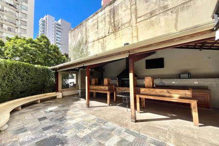 Apartamento à venda com 82m², 3 quartos e 2 vagas Apartamento à venda com 82m², 3 quartos e 2 vagasÁrea comum - Churrasqueira