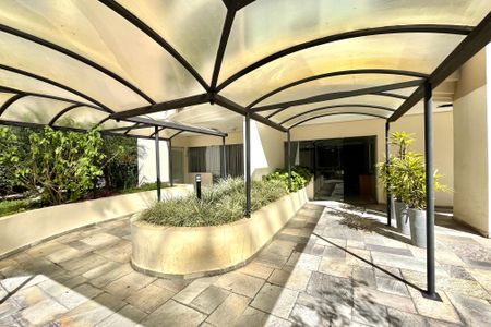 Apartamento à venda com 82m², 3 quartos e 2 vagas Apartamento à venda com 82m², 3 quartos e 2 vagasHall de entrada