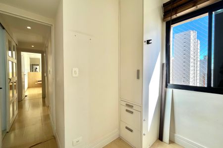 Apartamento à venda com 82m², 3 quartos e 2 vagas Apartamento à venda com 82m², 3 quartos e 2 vagasQuarto 2