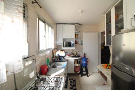Apartamento à venda com 58m², 2 quartos e 1 vagaCozinha
