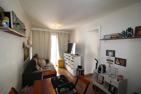 Sala de apartamento à venda com 2 quartos, 58m² em Vila Dionisia, São Paulo