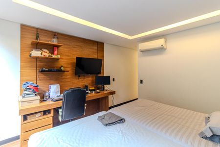 Apartamento à venda com 374m², 3 quartos e 4 vagasSuíte 3