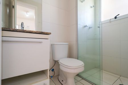 Apartamento à venda com 70m², 3 quartos e 1 vaga Apartamento à venda com 70m², 3 quartos e 1 vagaBanheiro da Suíte