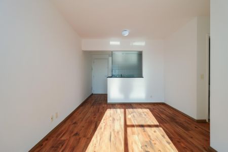 Apartamento à venda com 70m², 3 quartos e 1 vaga Apartamento à venda com 70m², 3 quartos e 1 vagaSala