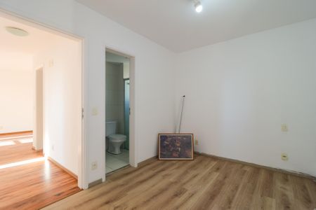 Apartamento à venda com 70m², 3 quartos e 1 vaga Apartamento à venda com 70m², 3 quartos e 1 vagaSuíte