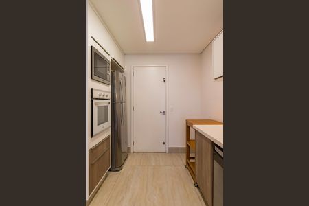 Apartamento à venda com 138m², 3 quartos e 2 vagas Apartamento à venda com 138m², 3 quartos e 2 vagasCozinha