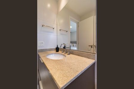 Apartamento à venda com 138m², 3 quartos e 2 vagas Apartamento à venda com 138m², 3 quartos e 2 vagasBanheiro da Suíte 3